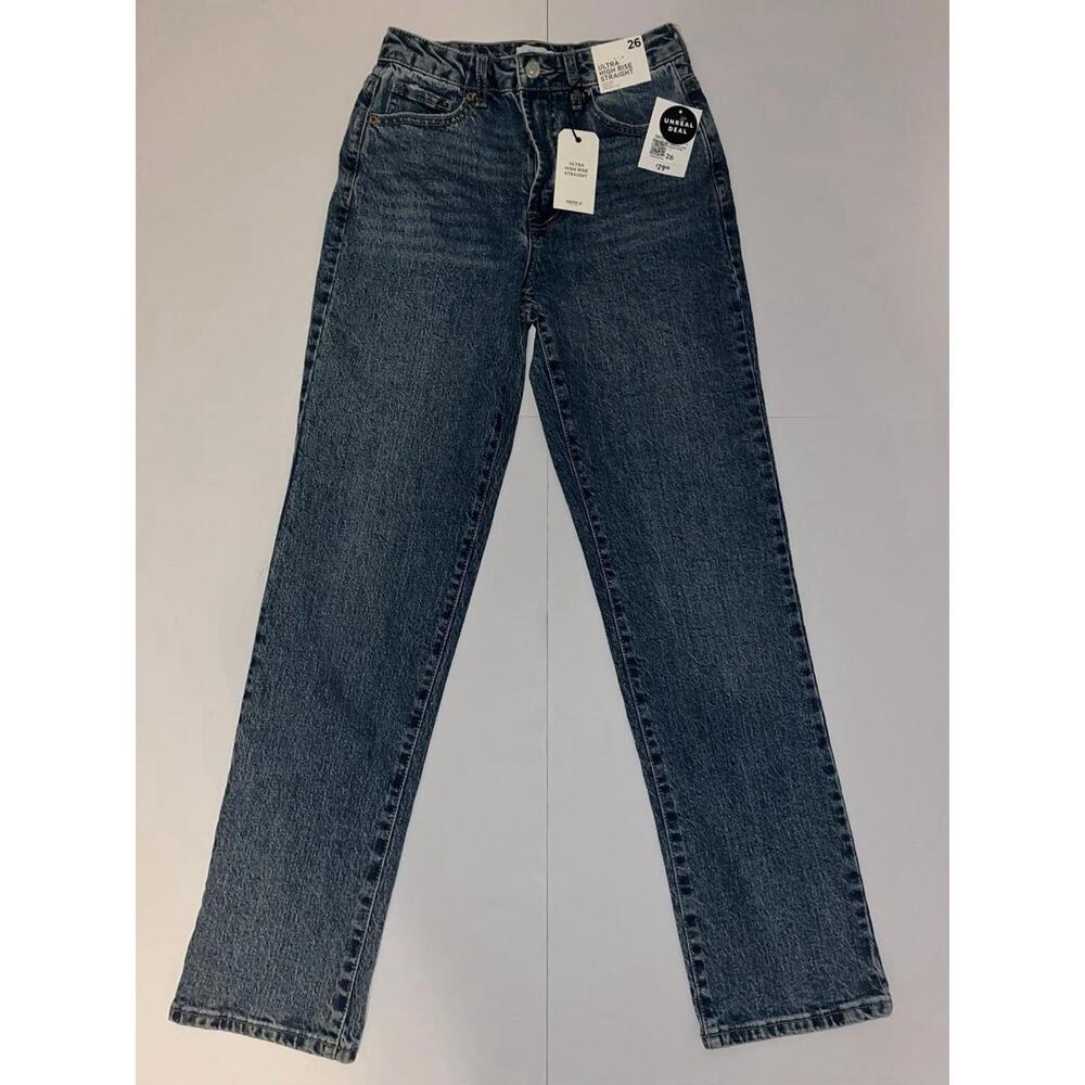 Forever 21 Ultra High Rise Straight Leg Jeans Size 26 Fast Shipping NWT